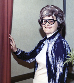 Jan Platz, RN, Retired UNAC President (1972-1974) Jan Platz, RN, Retired UNAC President (1972-1974)